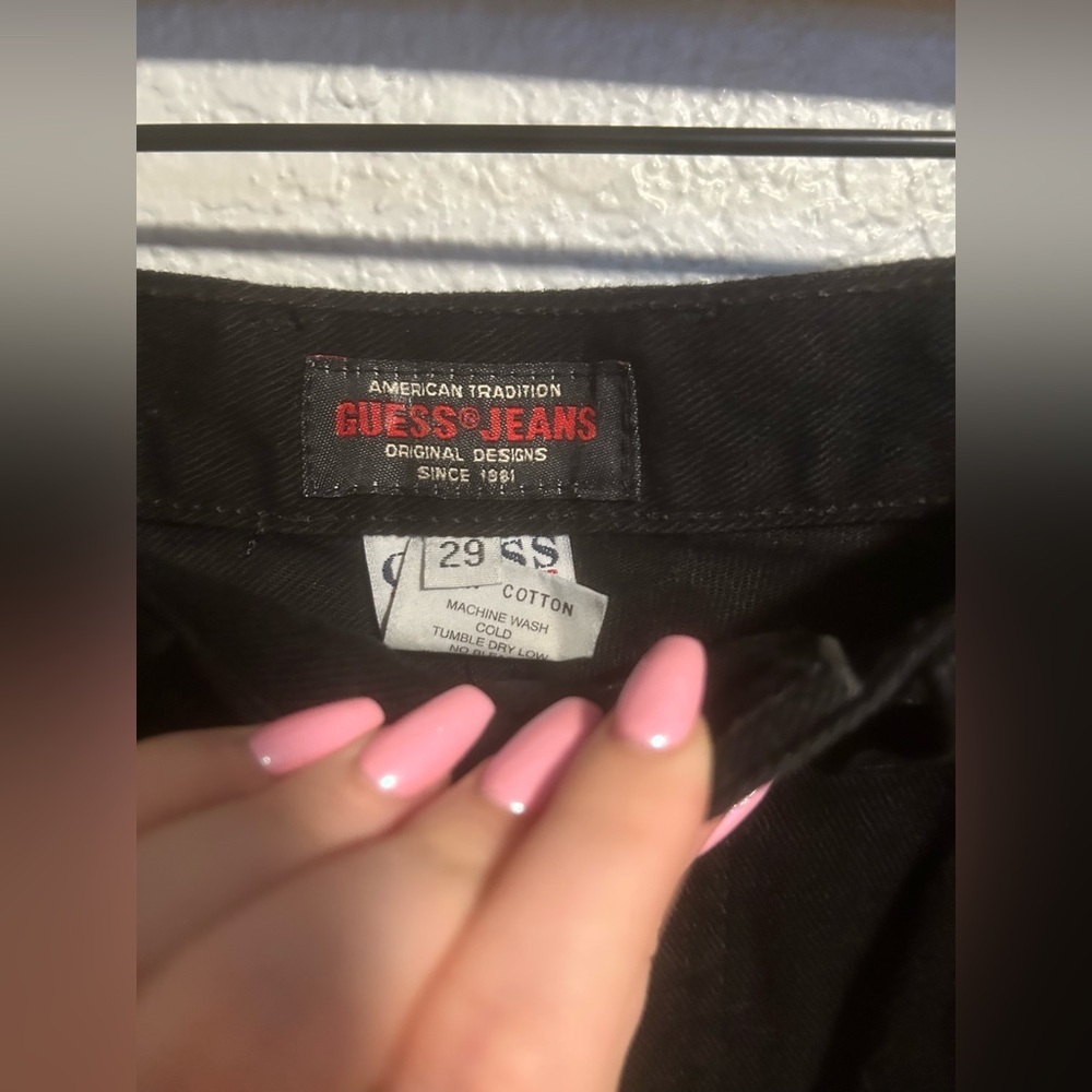 Vintage guess black denim high waisted shorts - Picture 8 of 9